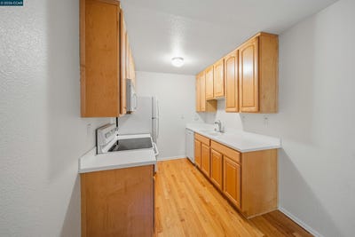 /international/us/150-sharene-ln-walnut-creek-ca-110107895333/