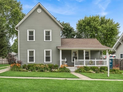 /international/us/1505-court-street-mchenry-il-110101012069/