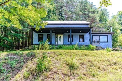 /international/us/63-cape-road-youngsville-ny-110119582134/