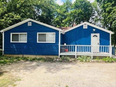 /international/us/1485-w-dundee-road-palatine-il-110110328338/