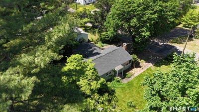 /international/us/95-riverside-drive-hamden-ct-110108441607/