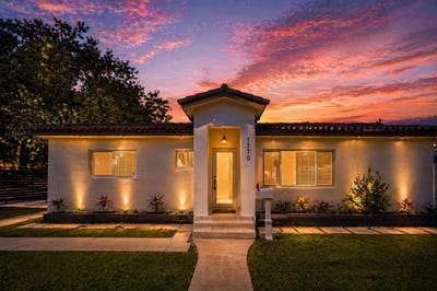 /international/us/1770-sw-17th-avenue-miami-fl-110107539043/