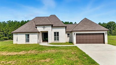 /international/us/9-whispering-lane-poplarville-ms-110101502029/