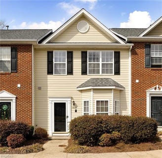 /international/us/1604-olivers-crossing-circle-winston-salem-nc-110106309492/
