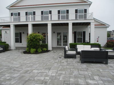 /international/us/24-bayard-drive-east-islip-ny-110101099334/