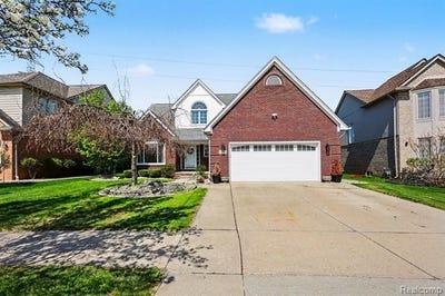 /international/us/57595-yorkshire-drive-washington-twp-mi-110107611687/