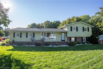 /international/us/4831-leona-avenue-sw-navarre-oh-110120580885/