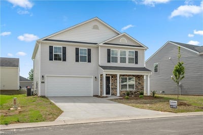 /international/us/117-greenbrier-way-stoneville-nc-110104014519/