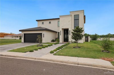/international/us/1618-villa-centenario-mission-tx-110099037664/