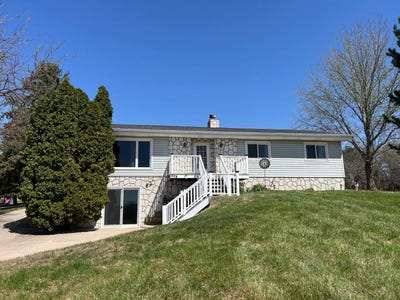 /international/us/904-e-3rd-st-neligh-ne-110104636885/