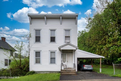 /international/us/99-breslin-avenue-cohoes-ny-110099260605/