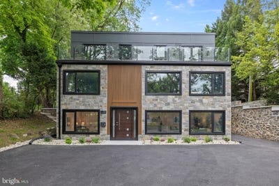 /international/us/354-winding-way-merion-station-pa-110107992623/