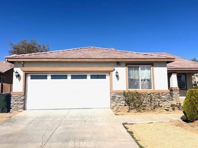 /international/us/10886-thorndale-street-adelanto-ca-110097756173/