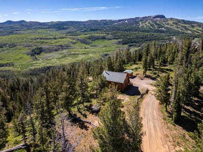 /international/us/1042-n-aspen-dr-brian-head-ut-110106696738/