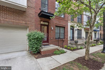 /international/us/5623-44th-avenue-hyattsville-md-110108339027/