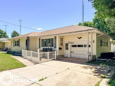 /international/us/607-7th-avenue-ne-hampton-ia-110108886471/