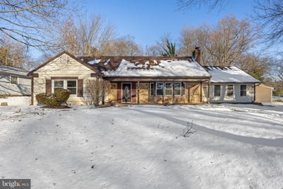 /international/us/115-crestview-drive-willingboro-nj-110105767894/