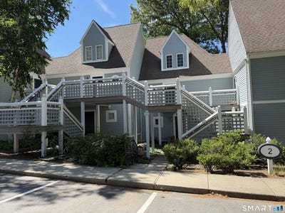 /international/us/213-old-pond-lane-norwich-ct-110108772762/