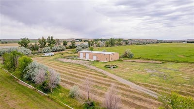 /international/us/2644-lane-36-1-2-greybull-wy-110100197431/