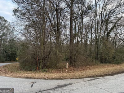 /international/us/1226-n-forest-avenue-hartwell-ga-110104905174/