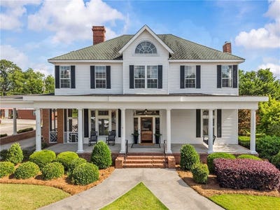 /international/us/45-court-square-warrenton-ga-110100447360/