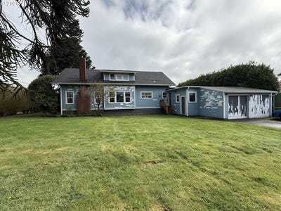/international/us/2505-1st-st-tillamook-or-110106241306/