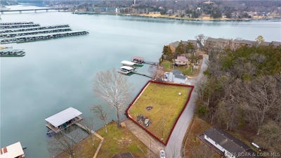 /international/us/49-rock-dove-lane-camdenton-mo-110120647048/