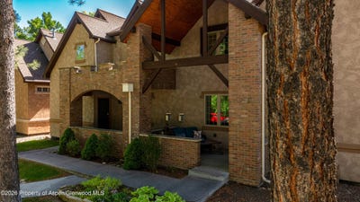 /international/us/1216-grand-avenue-glenwood-springs-co-110108658584/