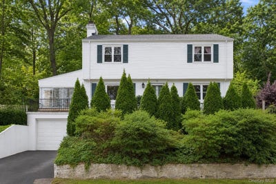 /international/us/20-dorchester-drive-scarsdale-ny-110108772918/