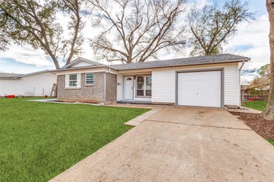 /international/us/1806-cunningham-street-irving-tx-110107197916/