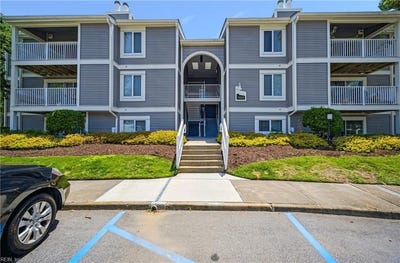 /international/us/1008-autumn-woods-lane-virginia-beach-va-110109243972/