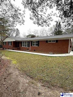 /international/us/304-sliding-hill-cheraw-sc-110105801376/