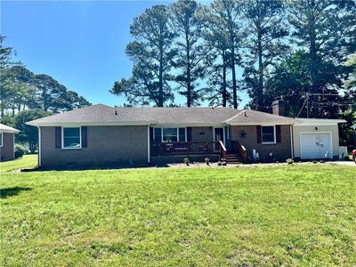 /international/us/109-brandon-lane-franklin-va-110108342066/