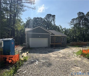 /international/us/3417-sweet-gum-lane-hayes-va-110109375040/