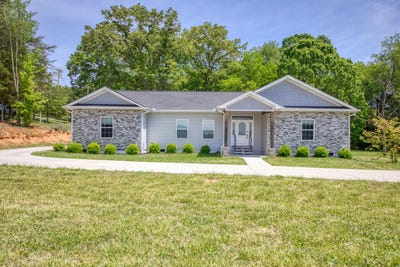 /international/us/1014-valley-home-road-dandridge-tn-110107663183/