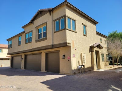 /international/us/14870-w-encanto-boulevard-goodyear-az-110106317508/