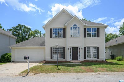/international/us/117-crestmont-lane-pelham-al-110101189664/