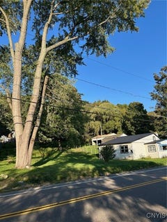 /international/us/1620-otisco-valley-road-marietta-ny-110102882266/