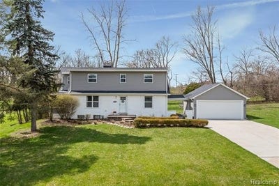 /international/us/24903-lois-lane-southfield-mi-110107701311/