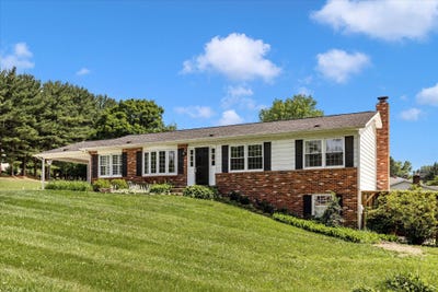 /international/us/5811-corporal-jones-court-mount-airy-md-110107380875/