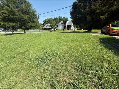 /international/us/0-irving-avenue-eden-nc-110100519811/