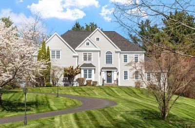 /international/us/140-barteau-lane-boxborough-ma-110107987096/