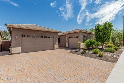 /international/us/6625-w-roy-rogers-road-w-phoenix-az-110101066638/