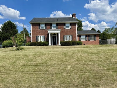 /international/us/1425-s-fairlawn-dr-covington-va-110108198652/