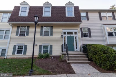 /international/us/35-pickering-court-germantown-md-110107664676/