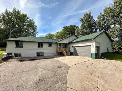 /international/us/2610-mont-claire-road-eau-claire-wi-110110277792/