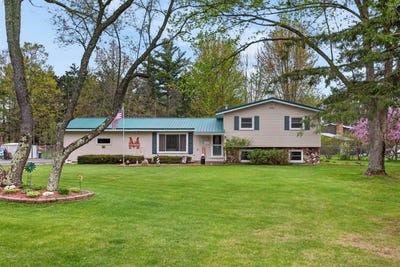 /international/us/5010-auburn-avenue-wisconsin-rapids-wi-110107819148/