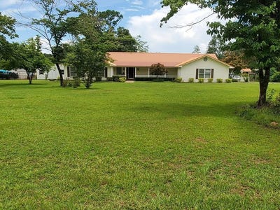 /international/us/2563-holly-drive-loop-donalsonville-ga-110100268000/