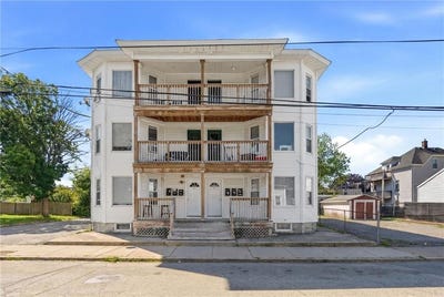 /international/us/271-coe-street-woonsocket-ri-110108820397/