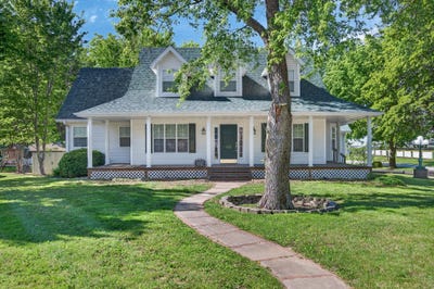 /international/us/928-julian-street-marshfield-mo-110107953842/